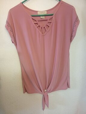 Diana Belle Small Pink Lattice Neck Blouse Beaded Sleeve Tie Front Top